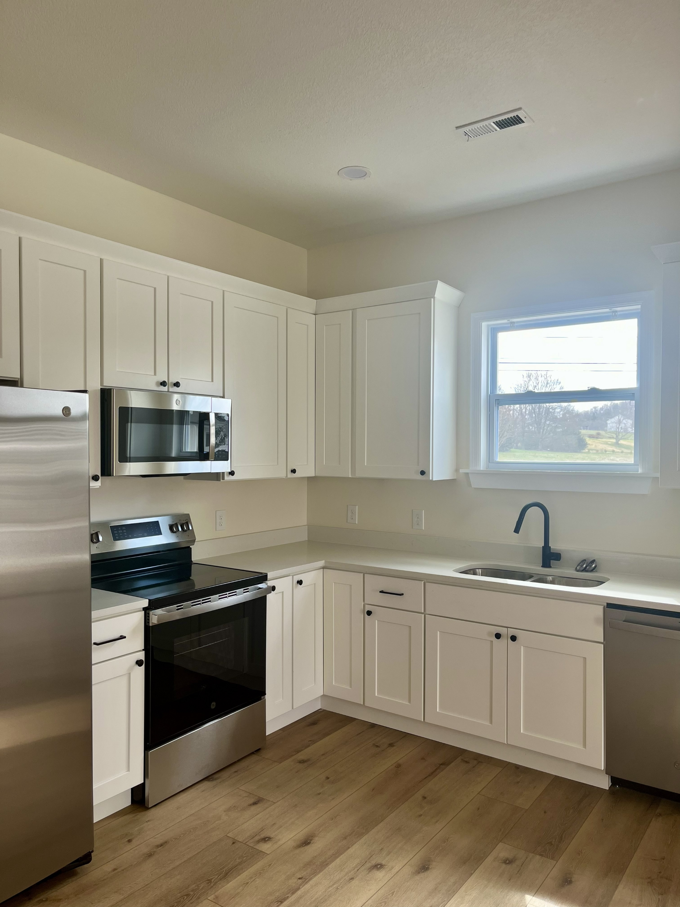 7047 Upper Meadows Way